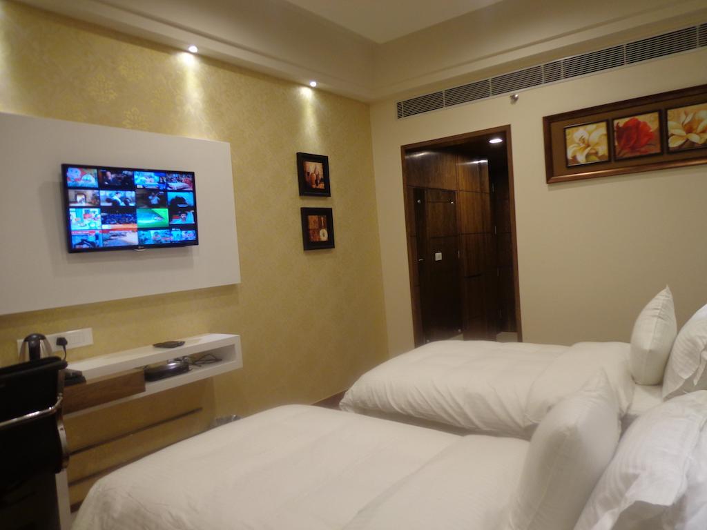 Hotel Taj Princess - Boutique Hotel Δελχί Εξωτερικό φωτογραφία