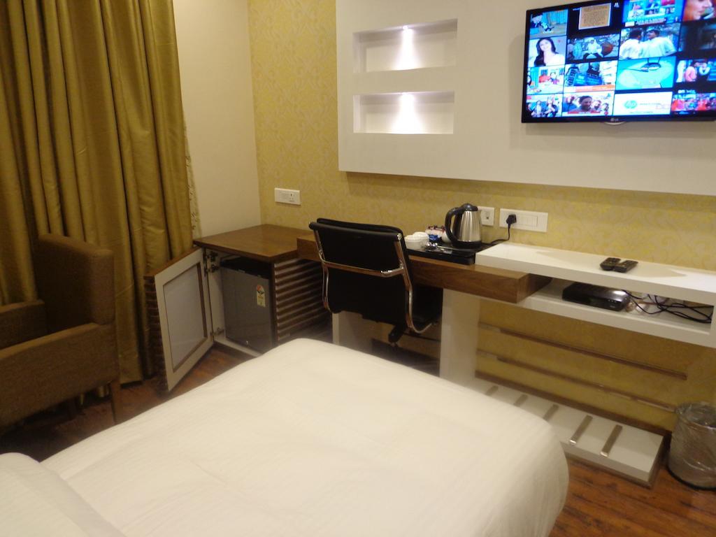 Hotel Taj Princess - Boutique Hotel Δελχί Εξωτερικό φωτογραφία